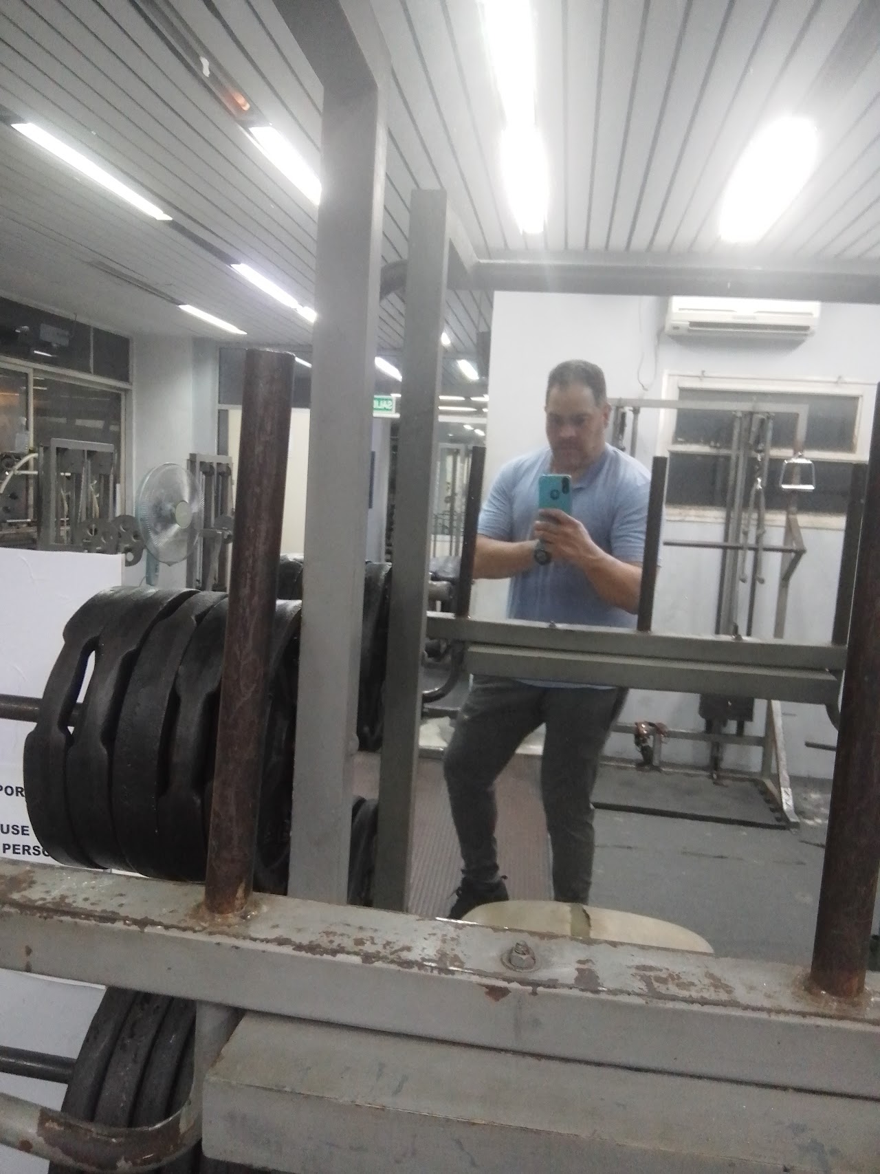 Zona de pesas Concept club